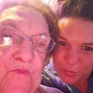 Meet your Posher, Bobbi